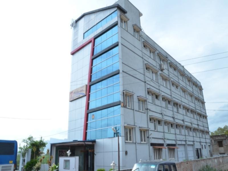 7 Hills Inn 티루파티 외부 사진